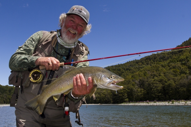 Fisho's Scott Thomas filming Bushy talking about Squidgy's new prawn lures.